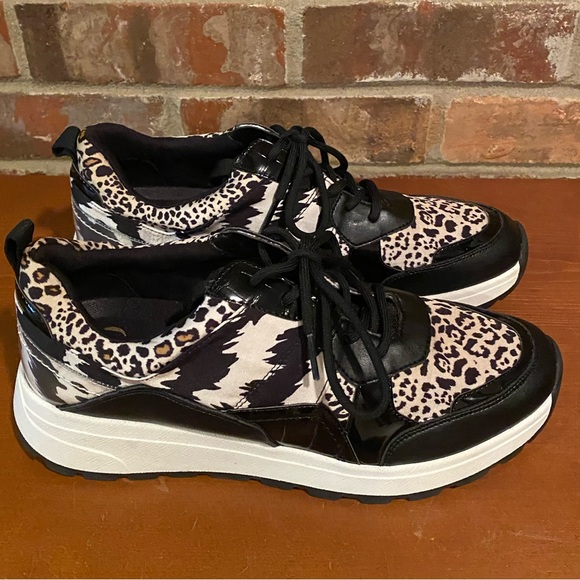 Jennifer Lopez Shoes - NWOB JLO Sneakers